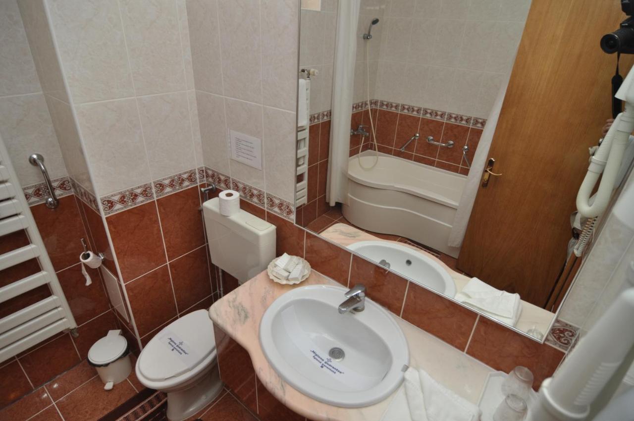 Dali Hotel Neptun Dış mekan fotoğraf