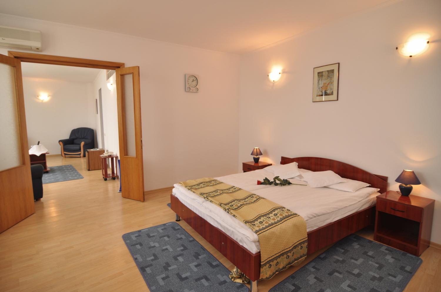Dali Hotel Neptun Dış mekan fotoğraf