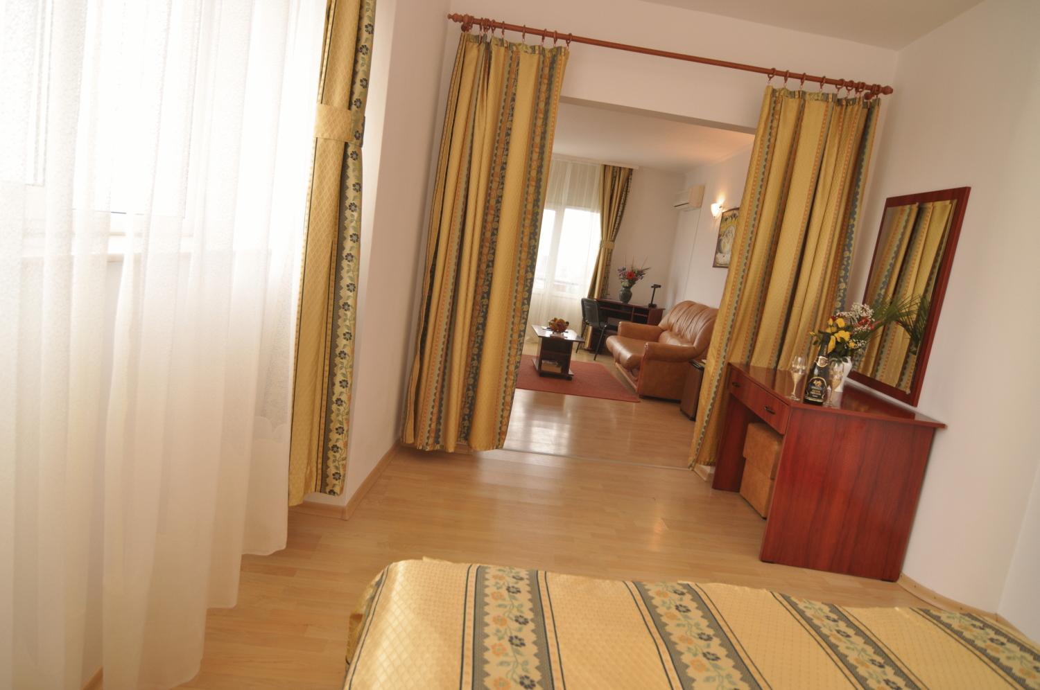 Dali Hotel Neptun Dış mekan fotoğraf